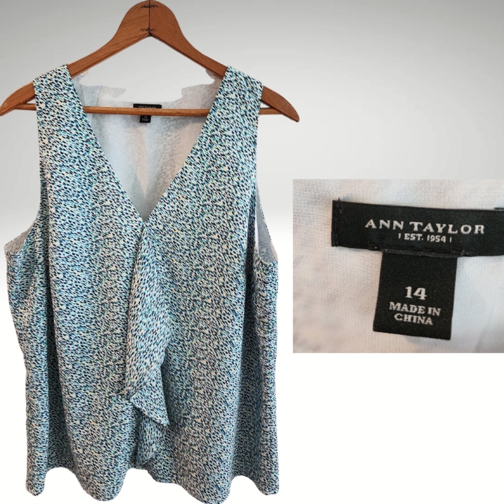 Ann Taylor White with print ruffle front sleeveless blouse, lined, sz 14 EUC